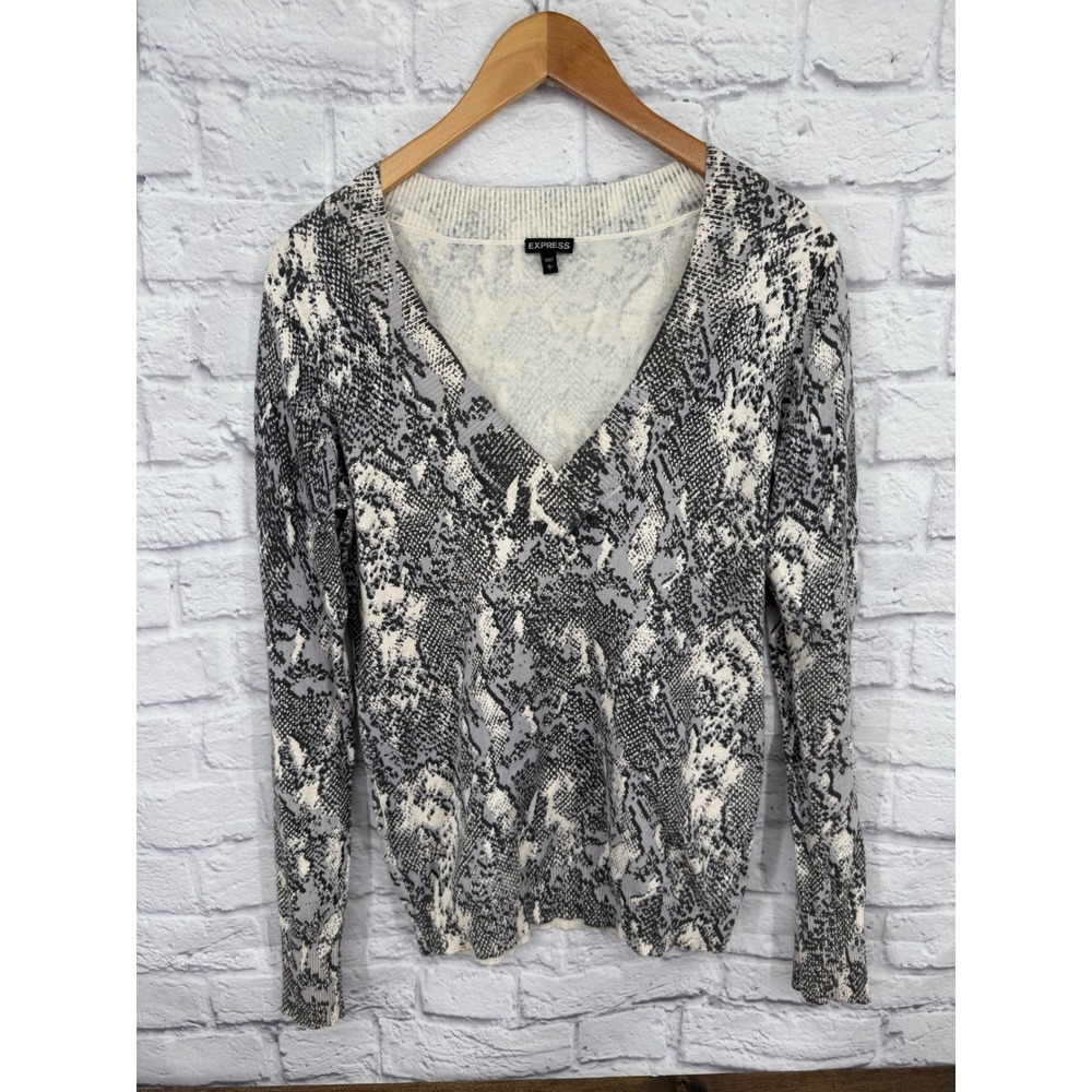 Express Sweater Large Snakeskin Print V Neck Studded Y2K Grunge Soft Girl Top‎